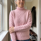 FLUFFONIA TURTLENECK