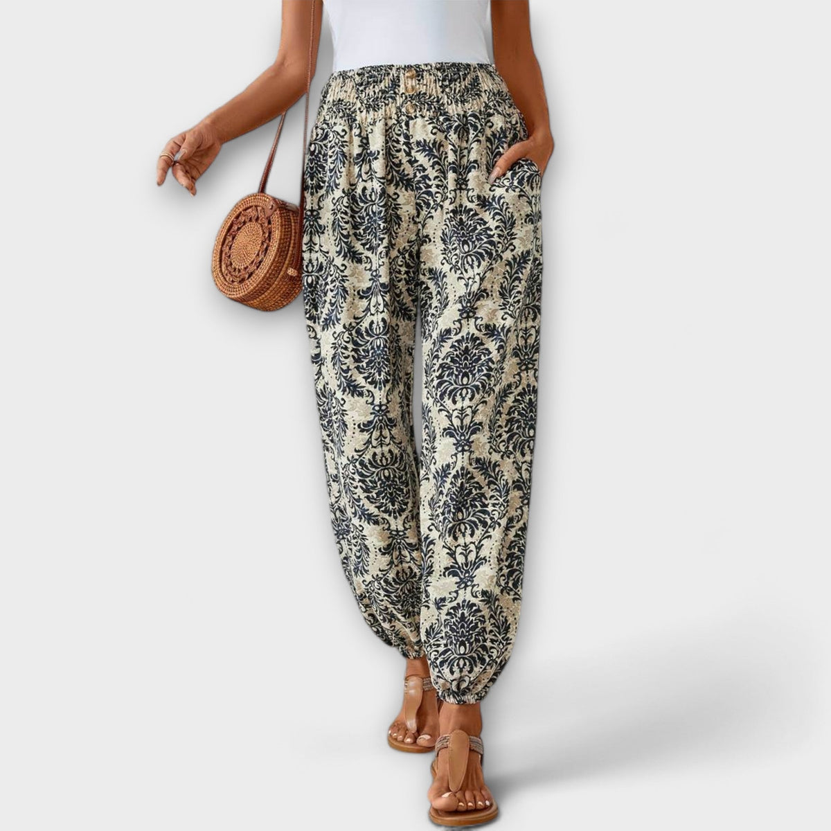 Scarlett - Pants with Ethnic Graphic Print