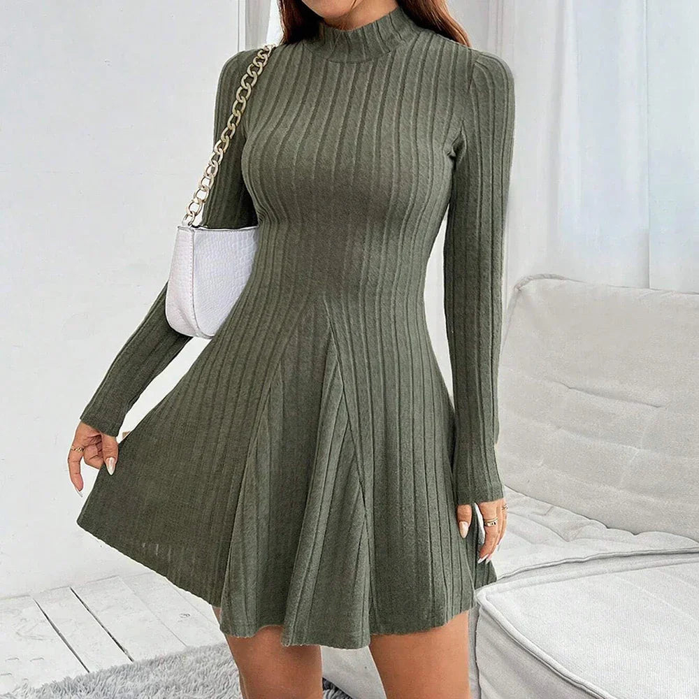 Emma – The Timeless Mock Neck Flare Dress
