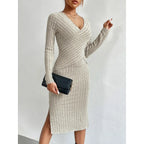 Clara - Timeless Elegance With A Touch Of Simplicity Dress