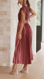 Maria™ | Elegant Pleated Maxi Dress