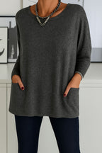Thelma – Flowing Soft Top for Everyday Elegance