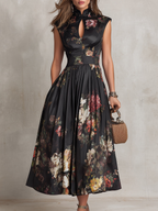 Cordelia | Dark Floral Keyhole Midi Dress