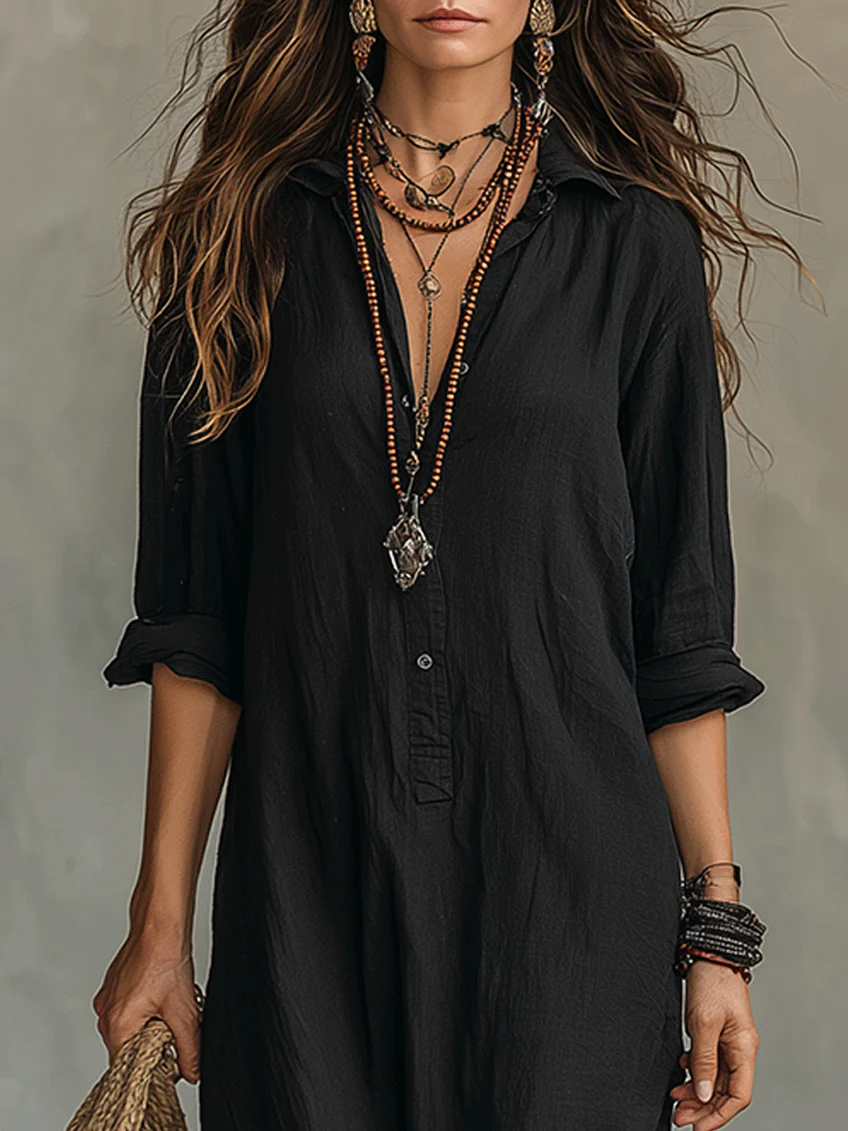 Soline | Relaxed V-Neck Button Maxi Dress