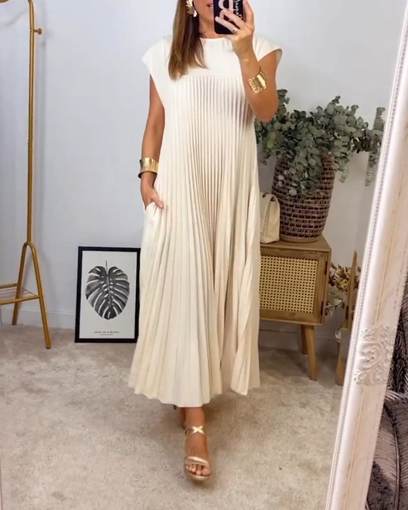 Ida™ – Pleated Maxi Dress