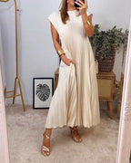 Ida™ – Pleated Maxi Dress