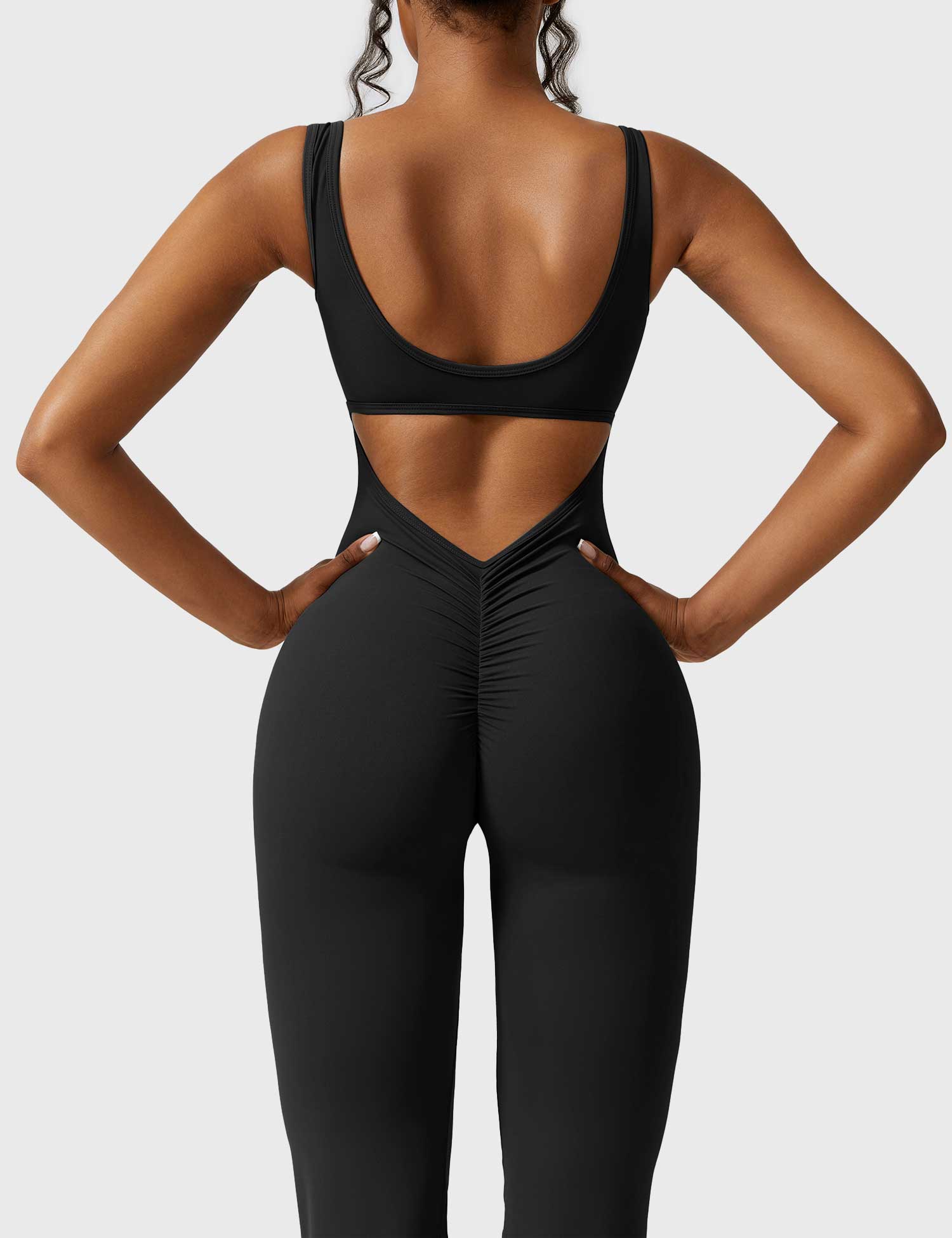 Yeoreo Lizvette jumpsuit met V-rug