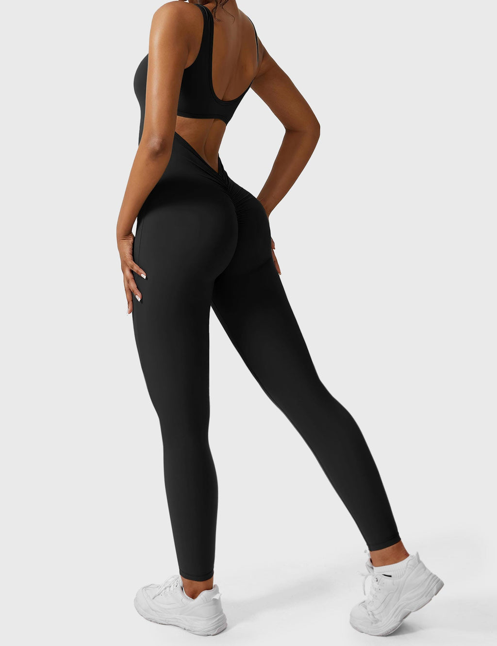 Yeoreo Lizvette jumpsuit met V-rug