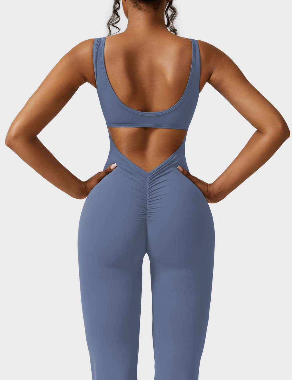 Yeoreo Lizvette jumpsuit met V-rug
