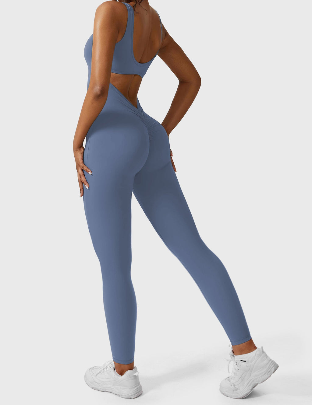 Yeoreo Lizvette jumpsuit met V-rug