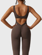 Yeoreo Lizvette jumpsuit met V-rug