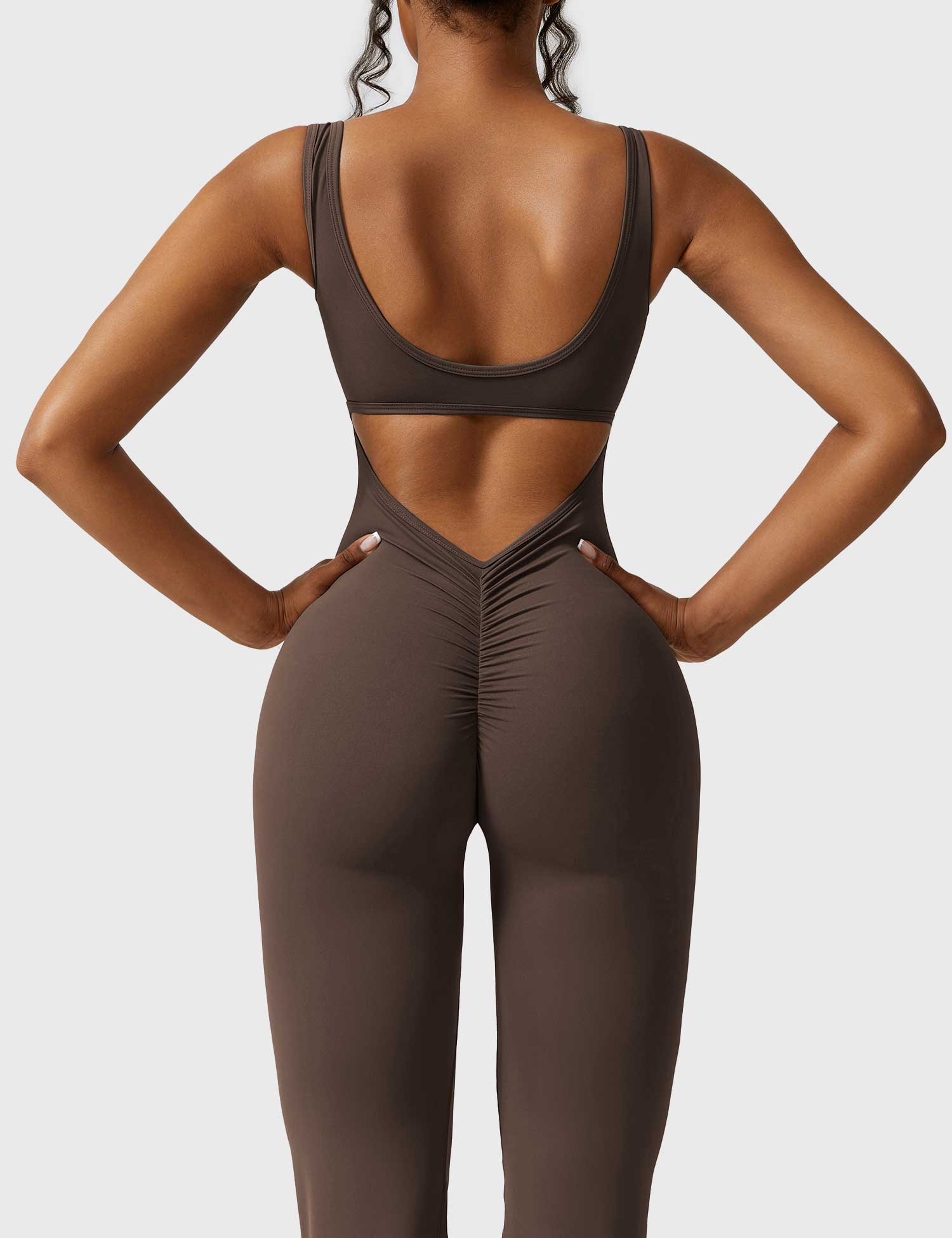 Yeoreo Lizvette jumpsuit met V-rug