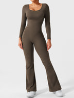 Yeoreo Lizvette jumpsuit met lange mouwen en uitlopende mouwen