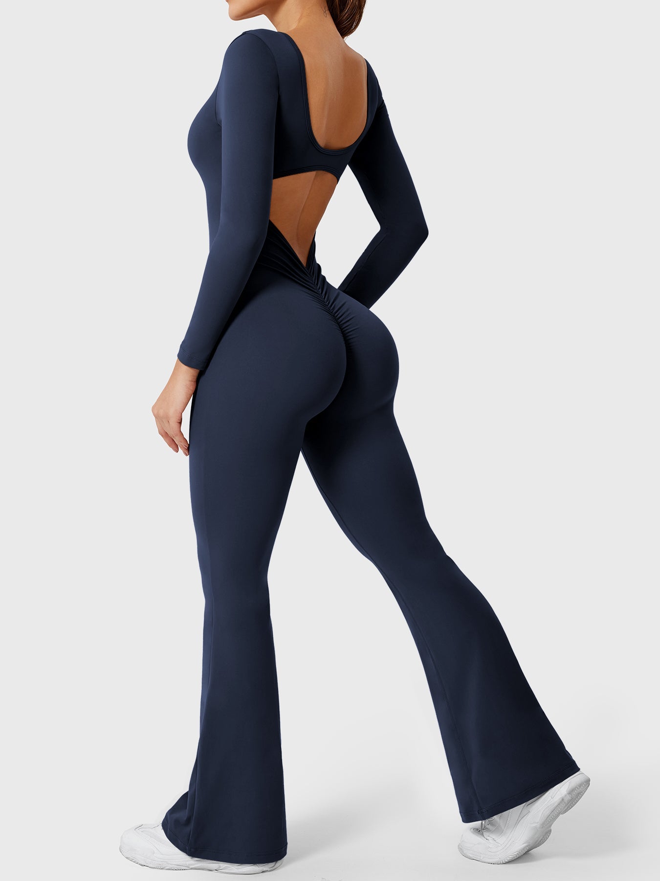 Yeoreo Lizvette jumpsuit met lange mouwen en uitlopende mouwen
