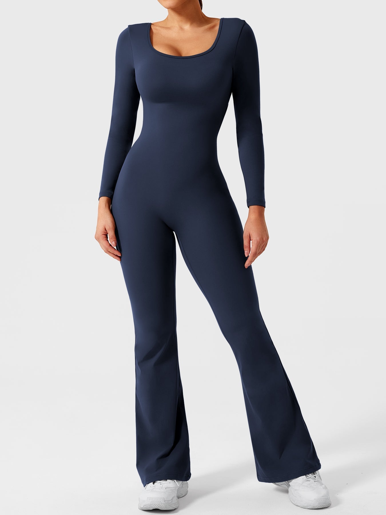 Yeoreo Lizvette jumpsuit met lange mouwen en uitlopende mouwen