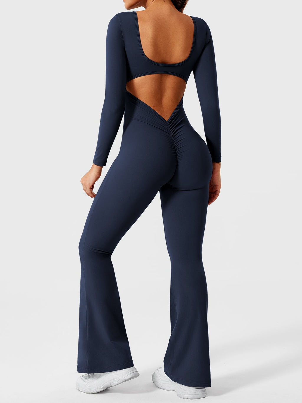 Yeoreo Lizvette jumpsuit met lange mouwen en uitlopende mouwen