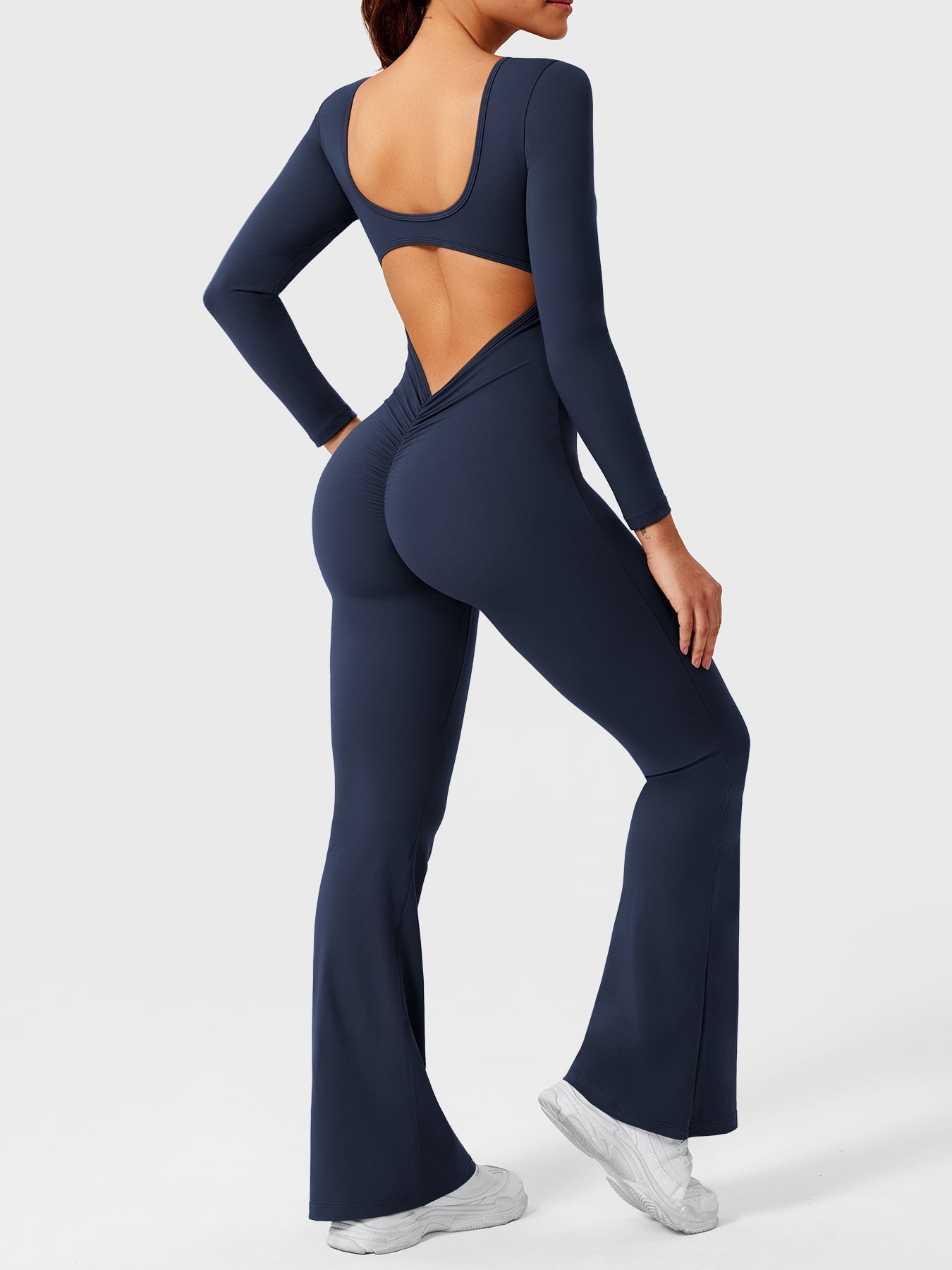 Yeoreo Lizvette jumpsuit met lange mouwen en uitlopende mouwen