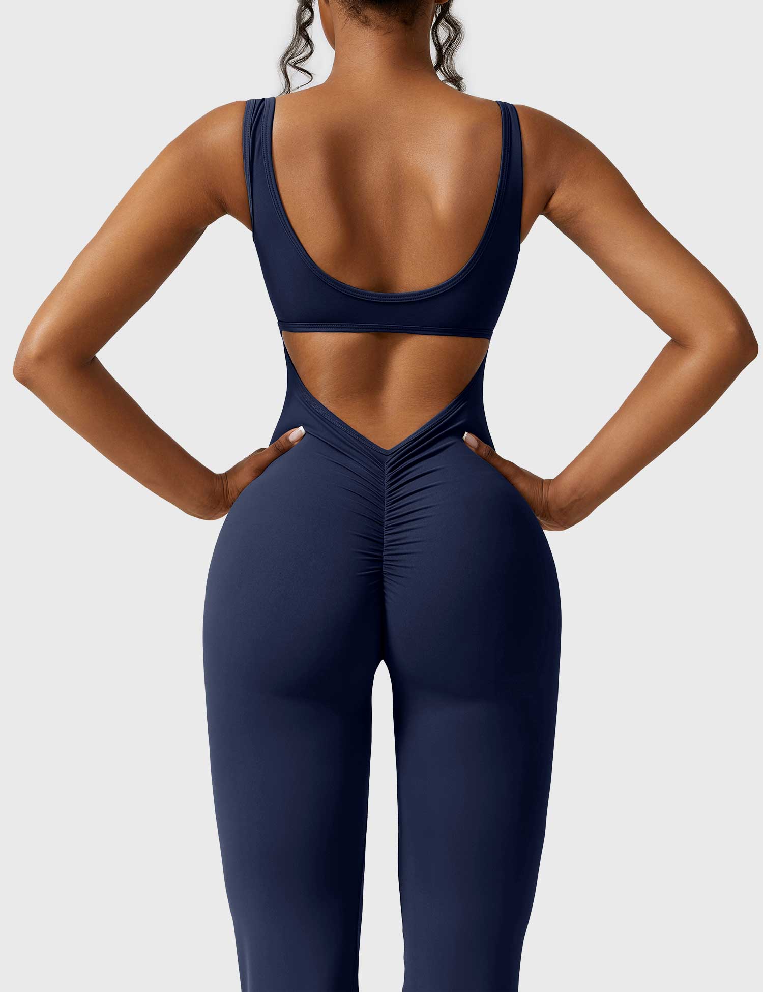 Yeoreo Lizvette jumpsuit met V-rug