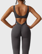 Yeoreo Lizvette jumpsuit met V-rug