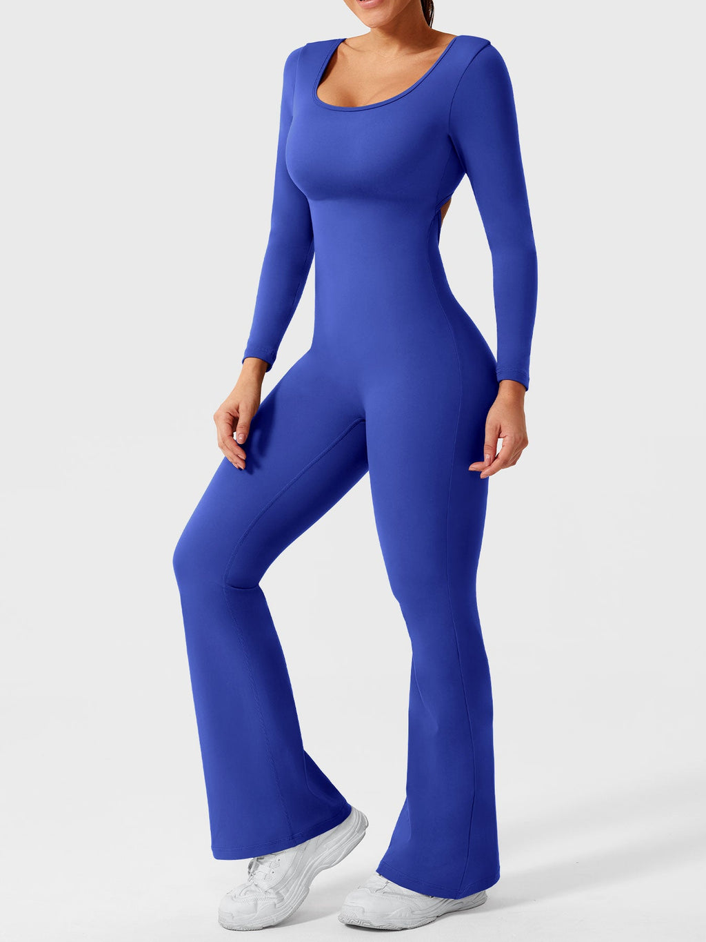 Yeoreo Lizvette jumpsuit met lange mouwen en uitlopende mouwen