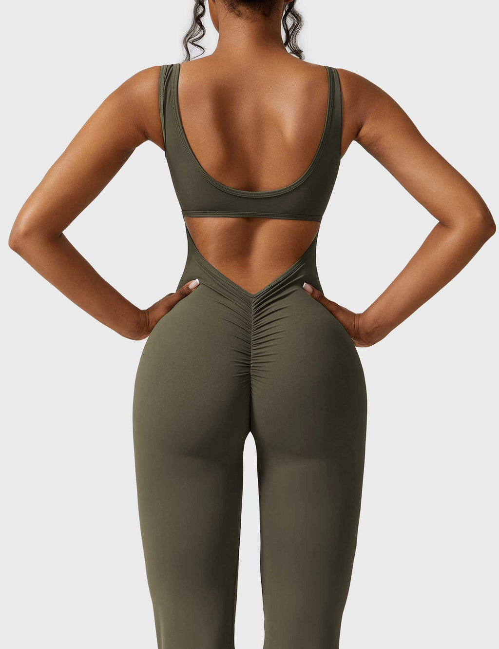 Yeoreo Lizvette jumpsuit met V-rug