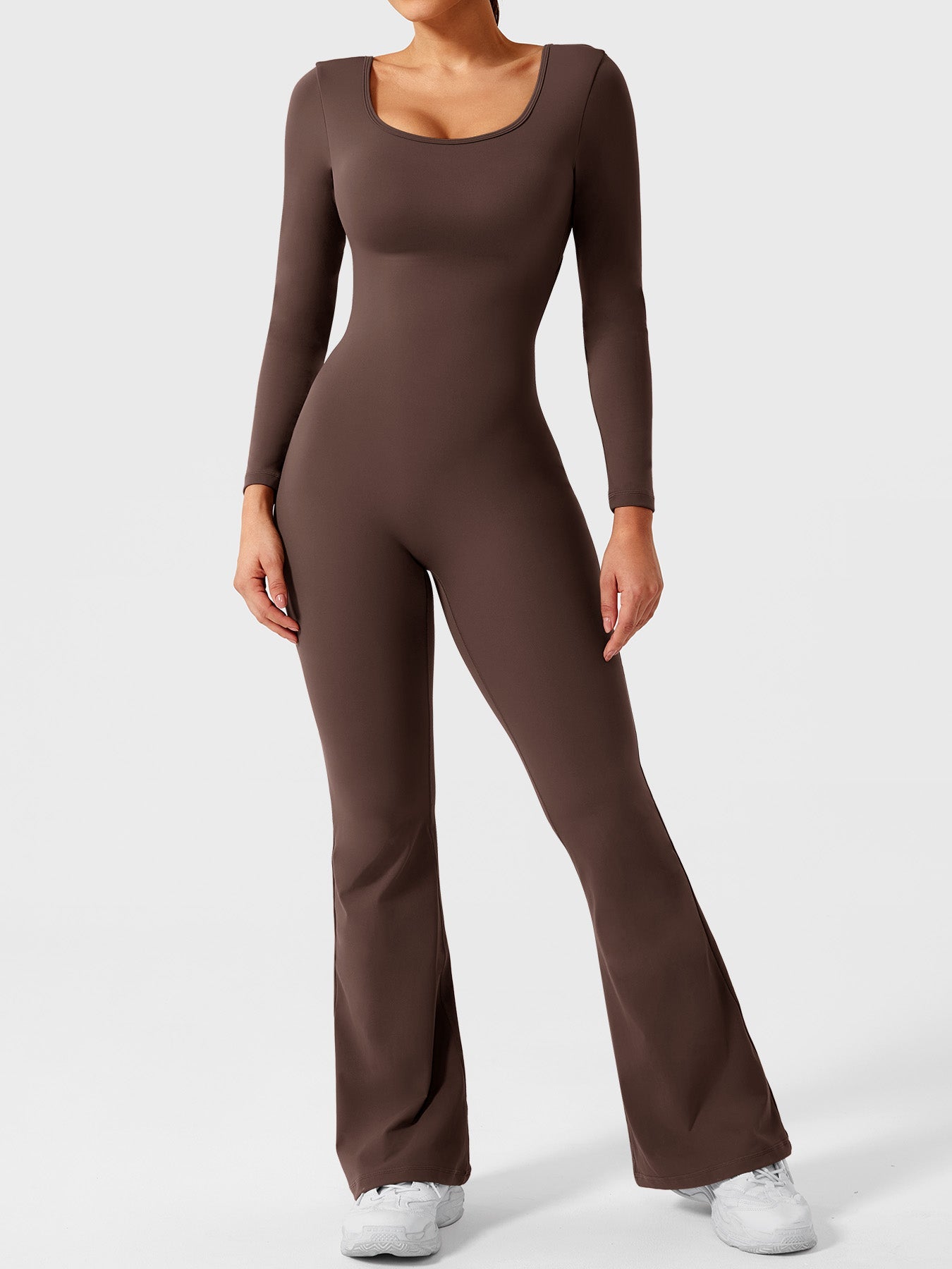 Yeoreo Lizvette jumpsuit met lange mouwen en uitlopende mouwen