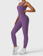 Yeoreo Lizvette jumpsuit met V-rug