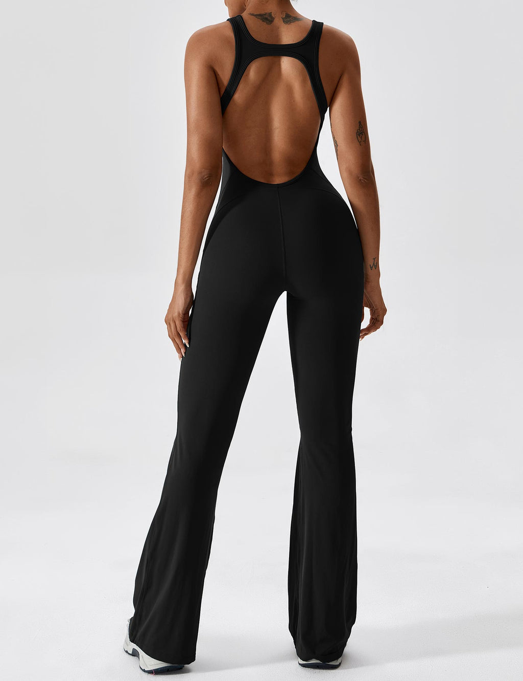 Yeoreo Rugloze Uitlopende Jumpsuit