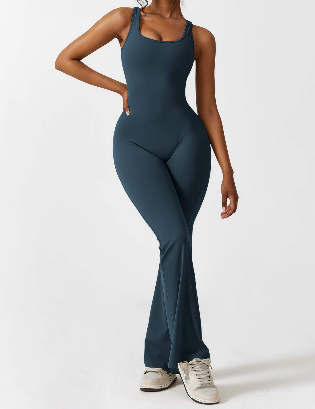 Yeoreo Lizvette uitlopende jumpsuit