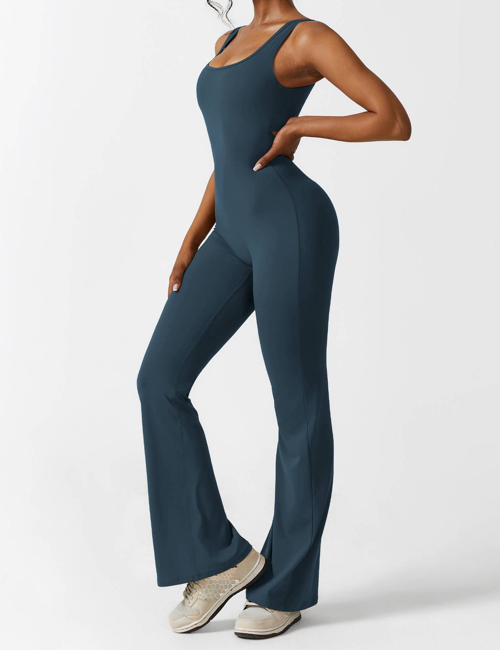 Yeoreo Lizvette uitlopende jumpsuit