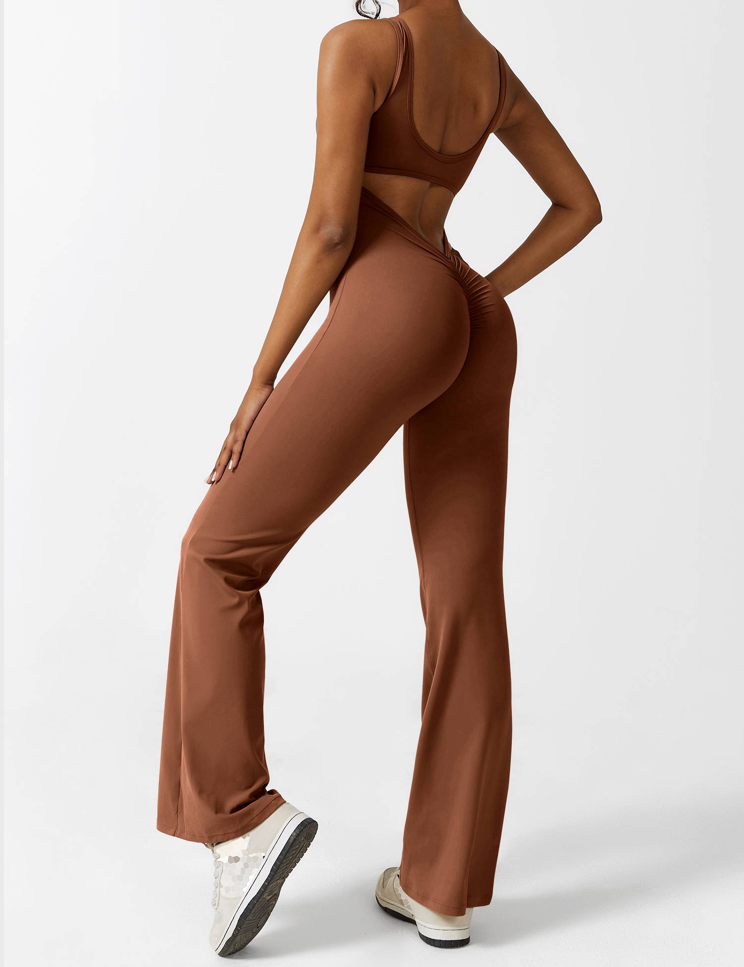 Yeoreo Lizvette uitlopende jumpsuit