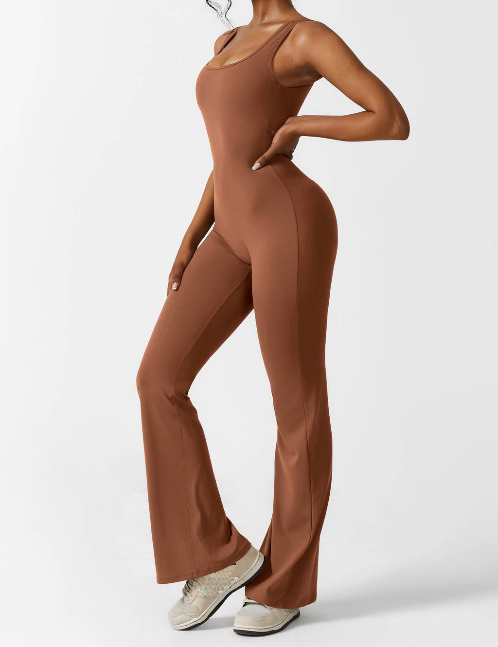 Yeoreo Lizvette uitlopende jumpsuit