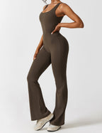 Yeoreo Lizvette uitlopende jumpsuit