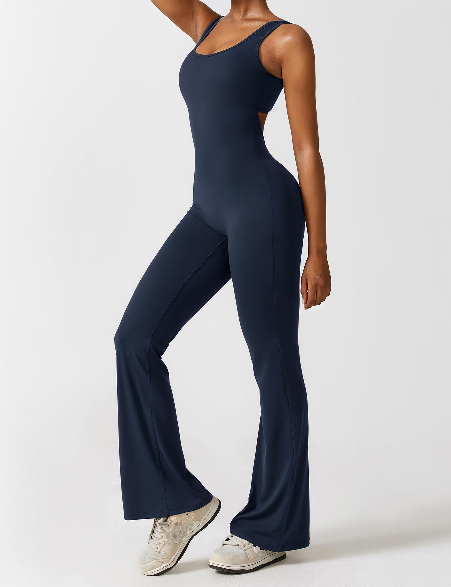 Yeoreo Lizvette uitlopende jumpsuit