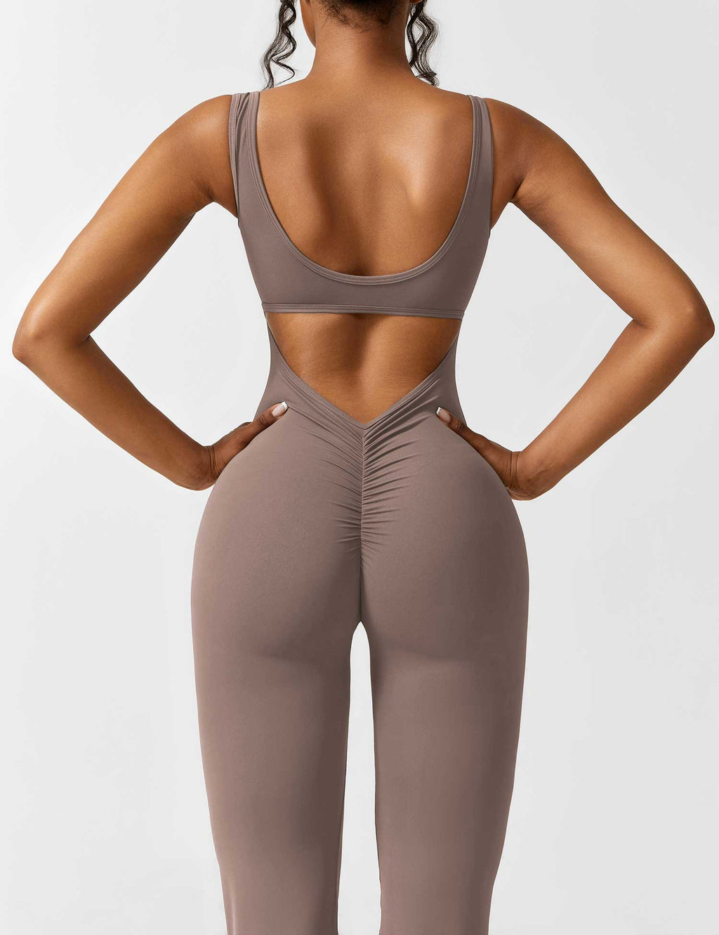 Yeoreo Lizvette uitlopende jumpsuit
