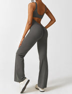 Yeoreo Lizvette uitlopende jumpsuit