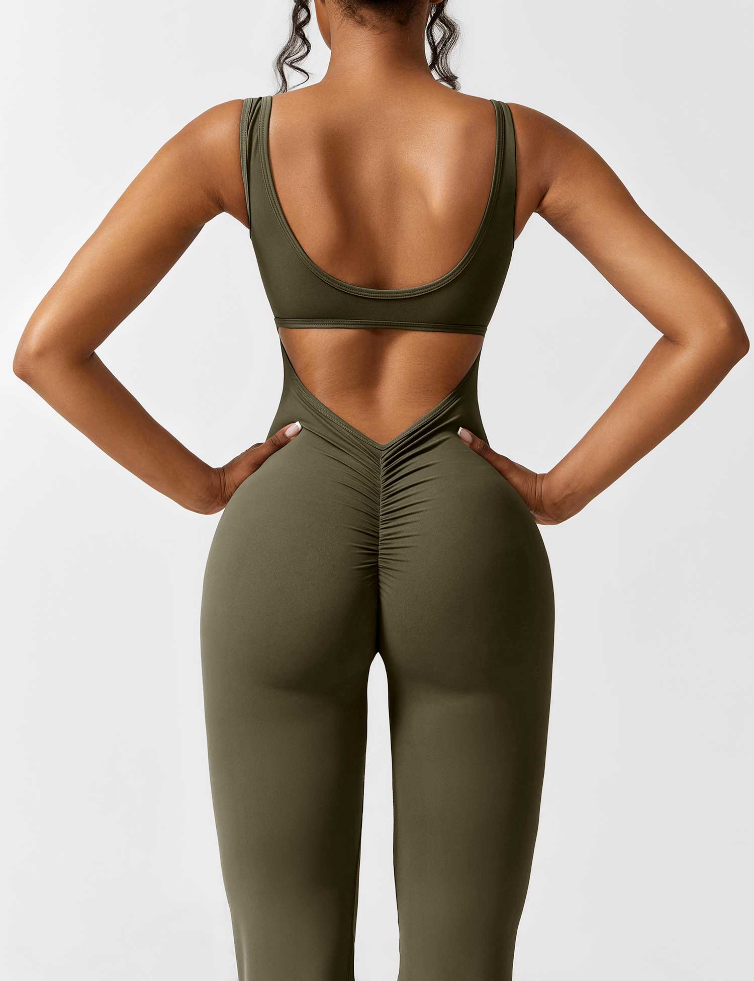 Yeoreo Lizvette uitlopende jumpsuit