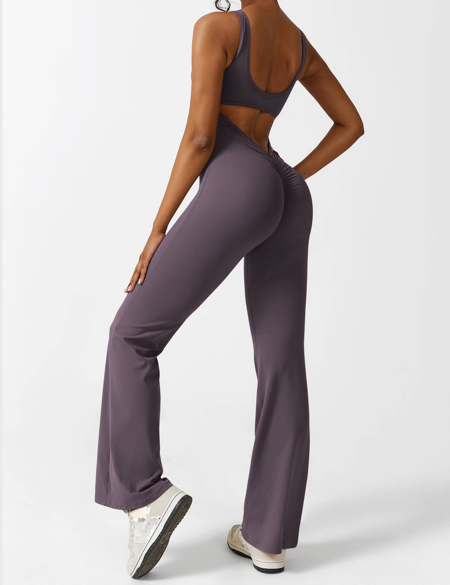 Yeoreo Lizvette uitlopende jumpsuit